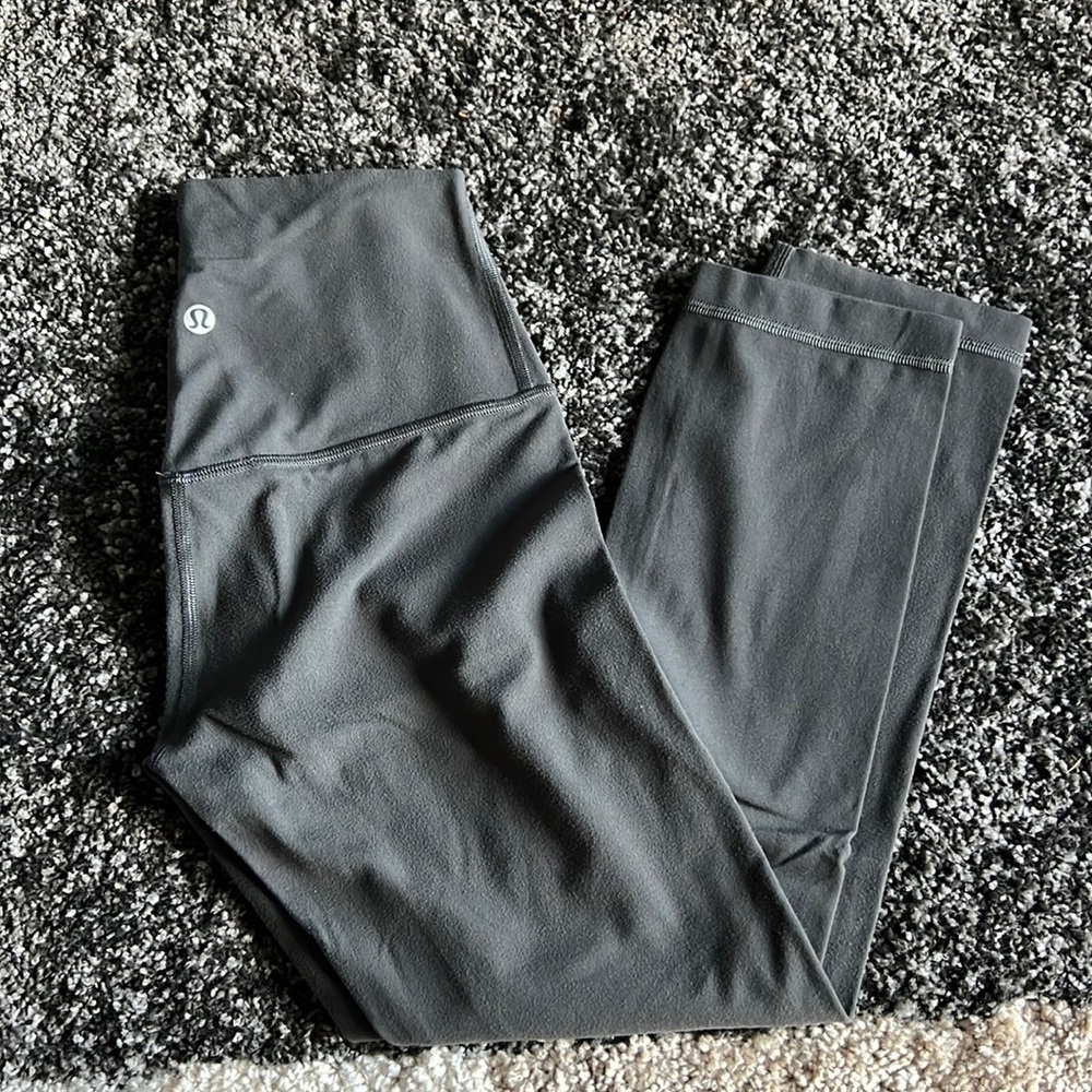 Lululemon Align leggings Gray Size 2 21 inch.